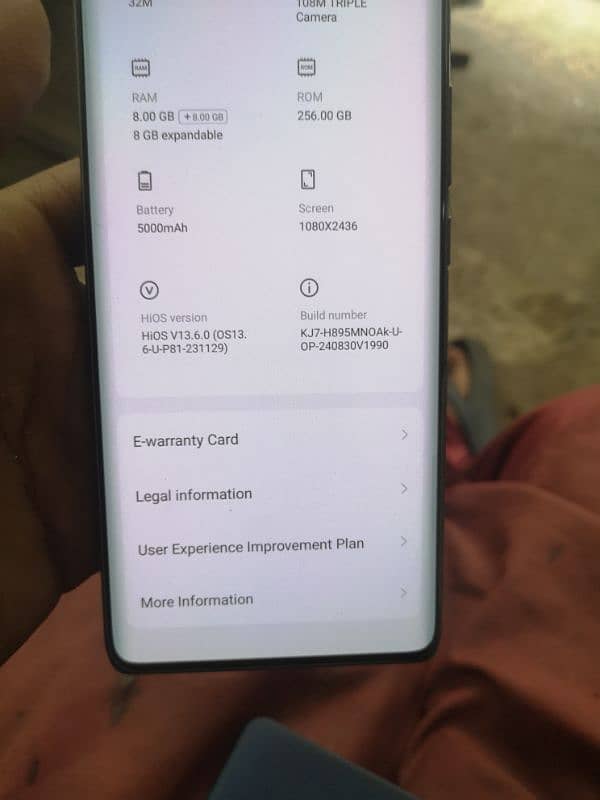 Tecno spark 20 pro plus 8