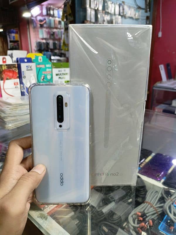 oppo reno 2F 8 128 0