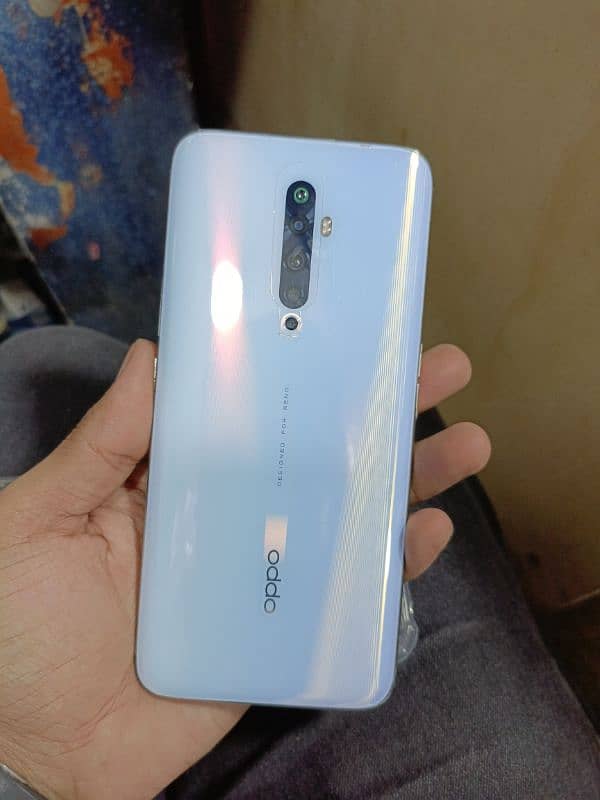 oppo reno 2F 8 128 1