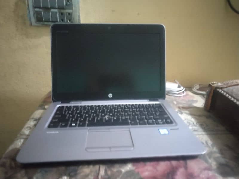 Hp Elitebook 820 G3 Core i5 6th generation 8/500(Read Add Then Msg Me) 0