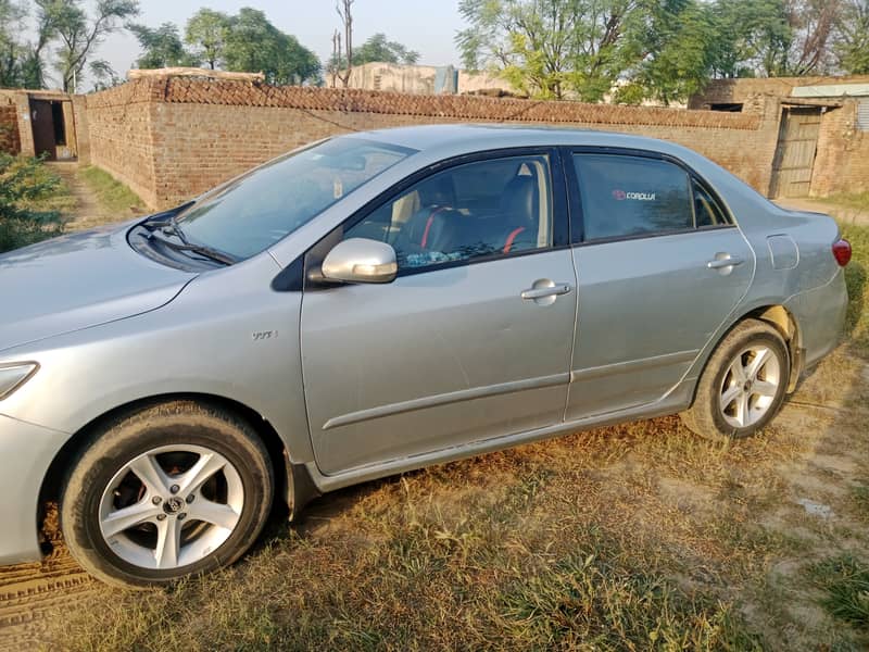 Toyota Corolla GLI 2014 3