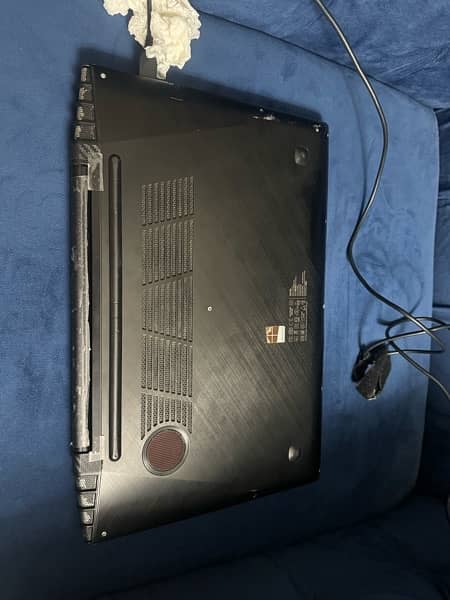 Gaming laptop Lenovo legion y50-70 1