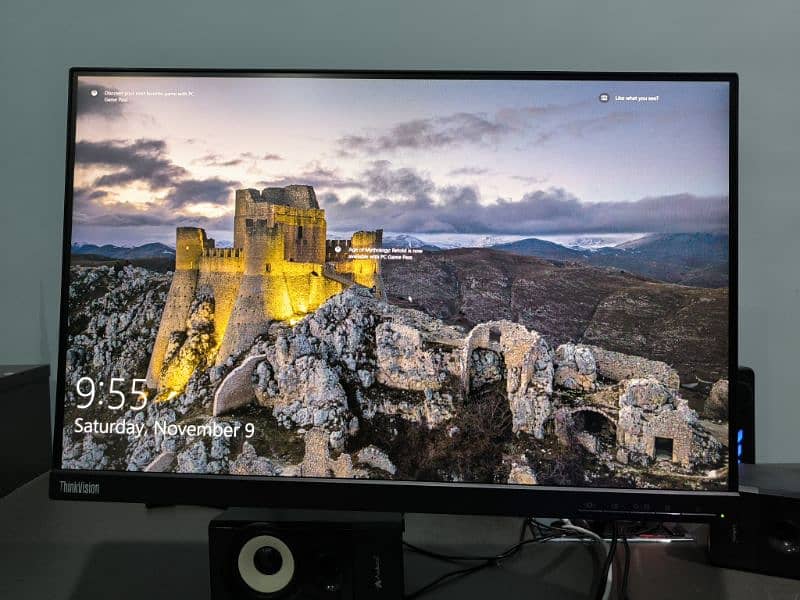 Lenovo 24 inch 1080p borderless G-SYNC 1