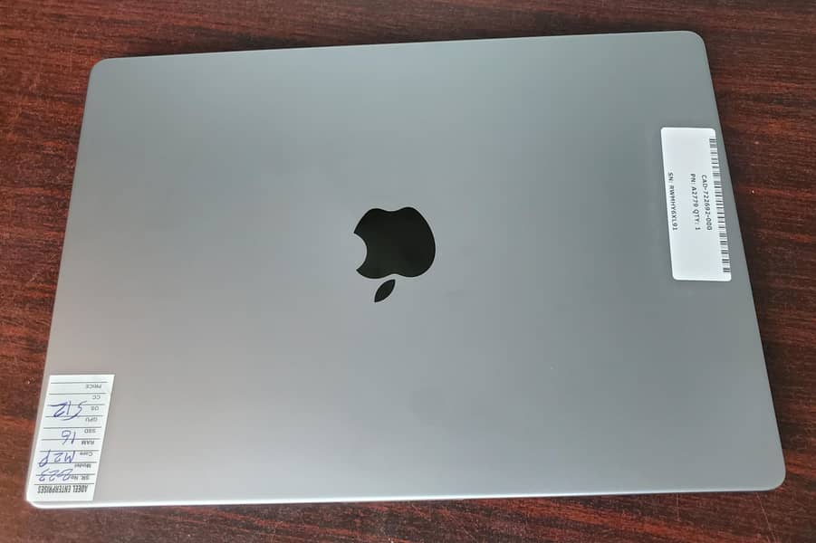 MacBook Pro 2023 M2 Pro 14" 16gb Ram 512gb Ssd Apple Care plus 3