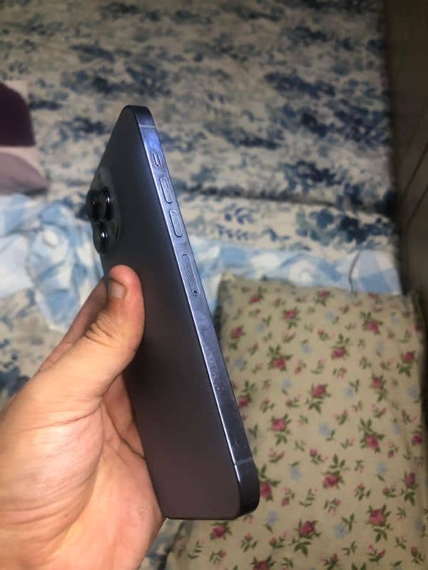 Iphone 13 pro max, Non PTA 5