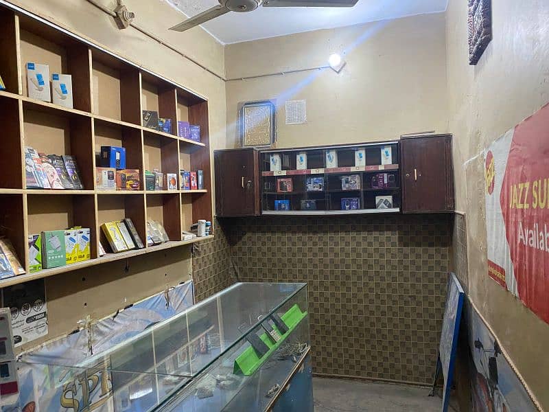 mobile shop for sale 52000. call:03297000085 1