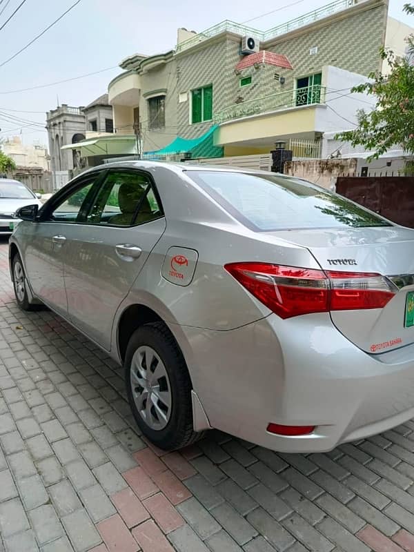 Toyota Corolla GLI 2016 4