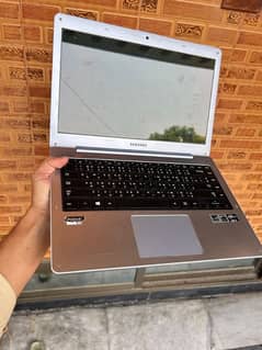 Samsung Laptop For Sale