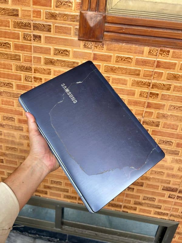 Samsung Laptop For Sale 4