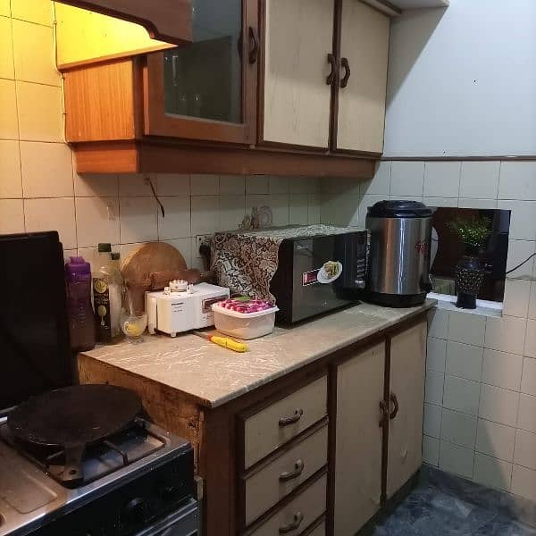 Furnished & Levish Ground Floor for Rent 10