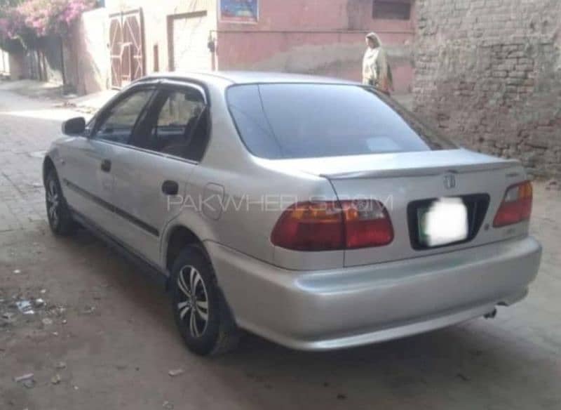 Honda Civic EXi 2000 6