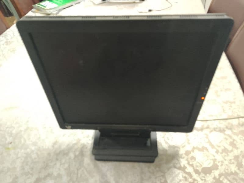 18 inch Dell LCD monitor 0