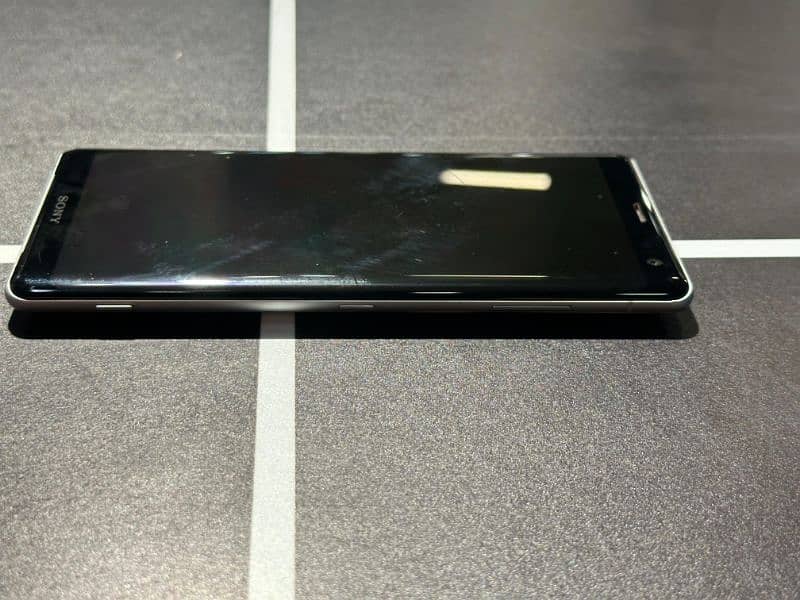 Sony Xperia xz3 2