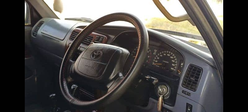 Toyota Hilux surf 1996 14