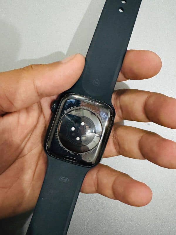 Apple Watch Series 8 2