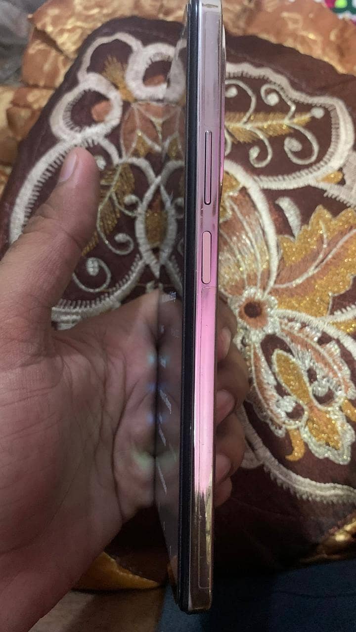 Infinix hot 40 all ok 10/10 condition 4