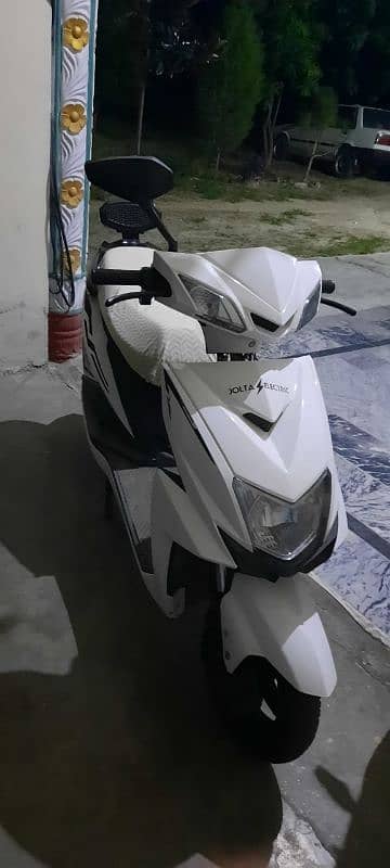 Jolta Electric Scooty JES-70D 0