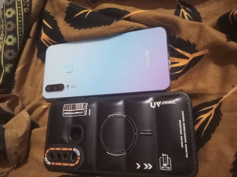 Vivo y17 reasonable price 3