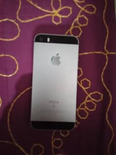 iPhone 5se 16 gb hn finger km nh karta or non pta hn baki ok. set hn