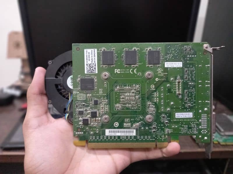 Nvidia quadro 2000 1