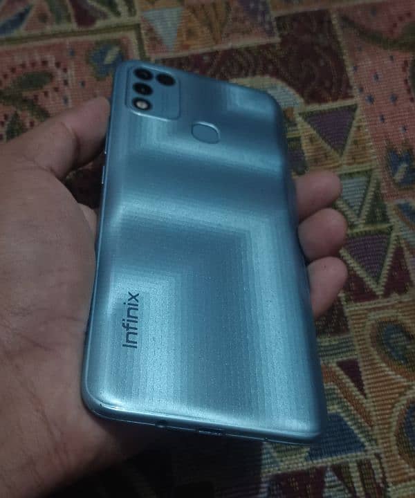 Infinix Hot 11 play 3