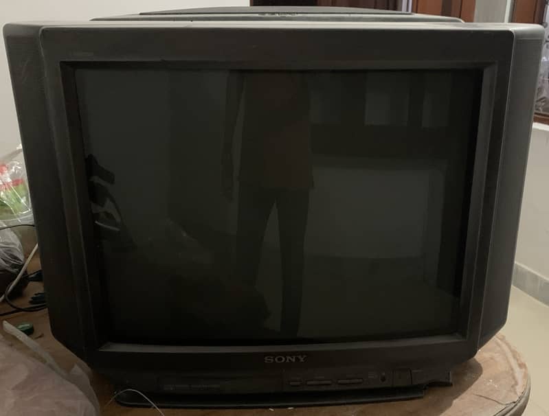 Vintage TV sets 0