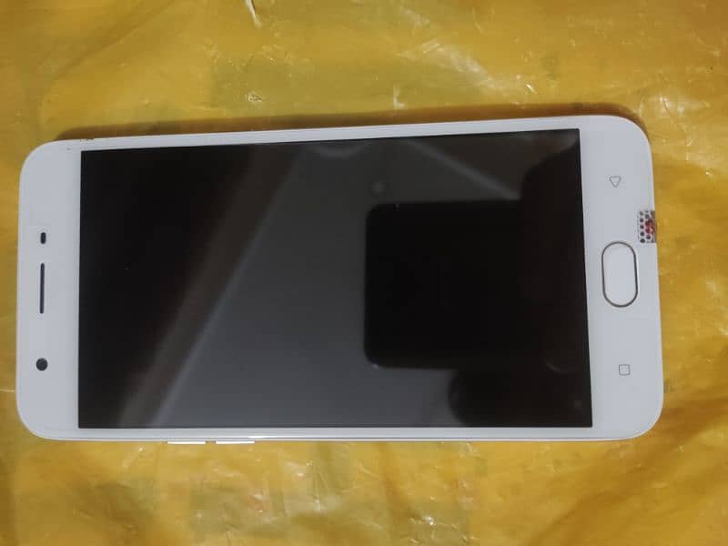 Oppo A57 3