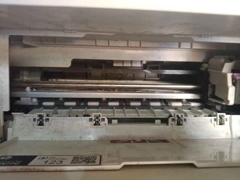 hp deskjet 2130 urgent sale 6