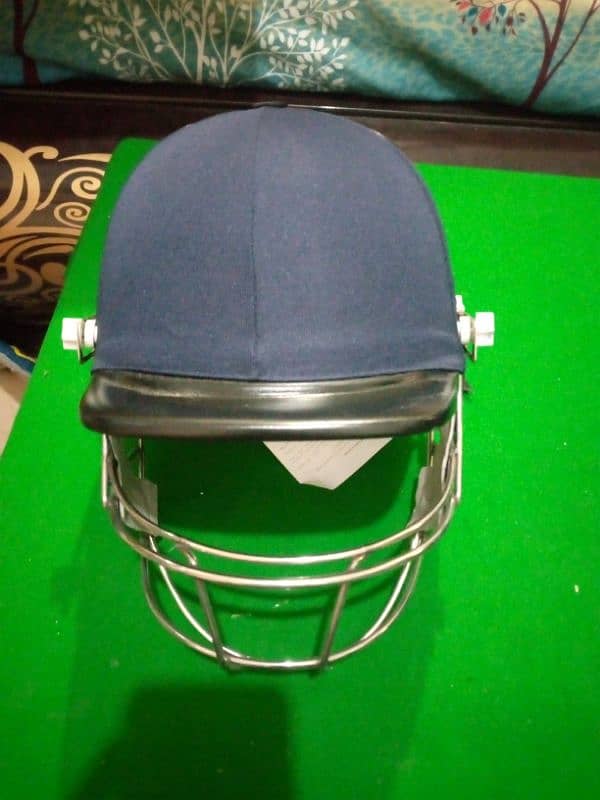 CRICKET HELMAT 6