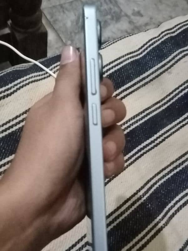 Redmi note 13 8 128 with full box and 10 months warnty 3