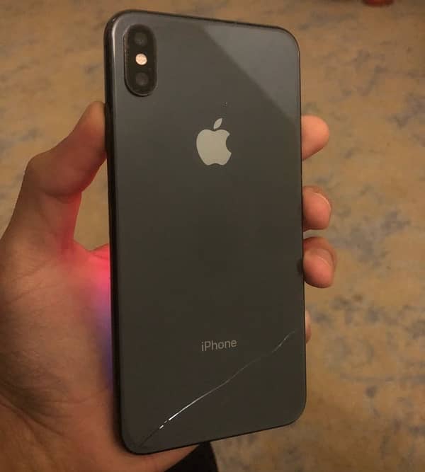 I phone Xs Max 1