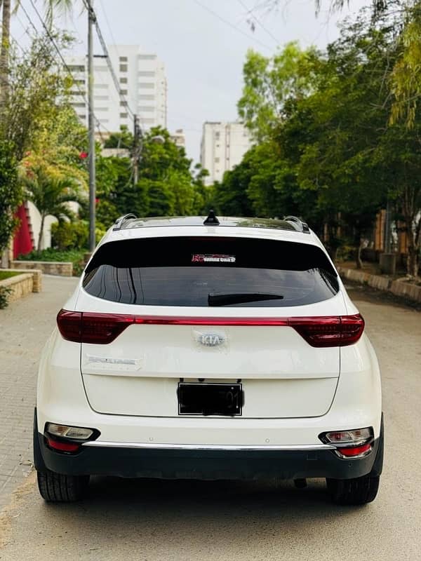 KIA Sportage 2022 4