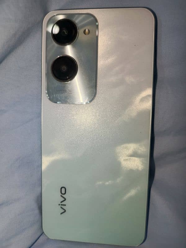 vivo y18 2