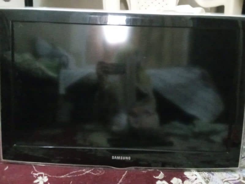 samsung 32 inch lcd 1