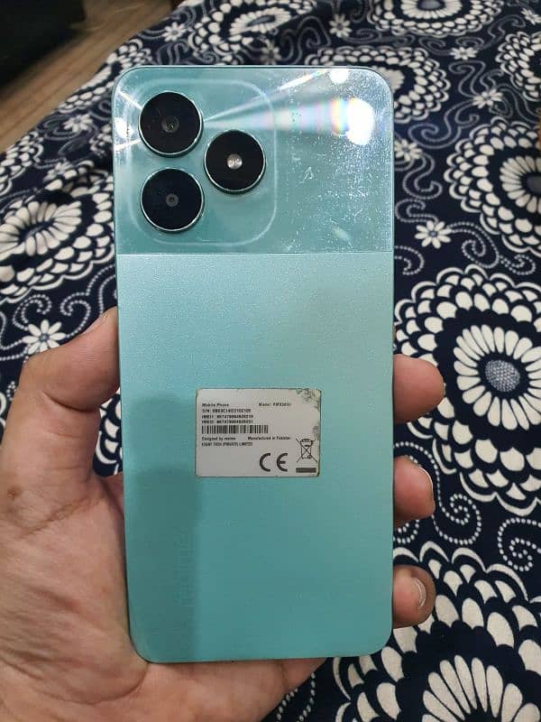 realme c51 4/64 gb 8