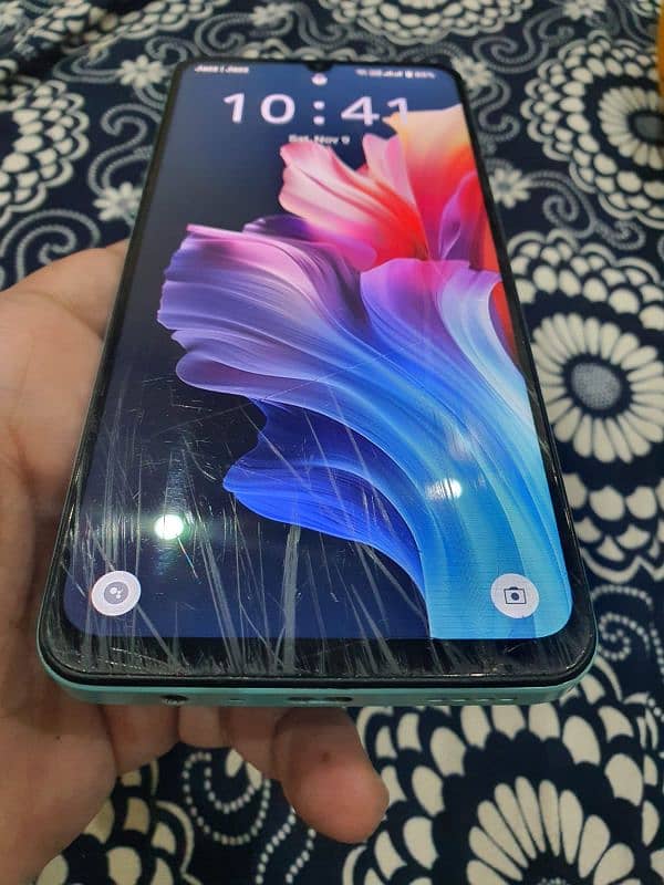 realme c51 4/64 gb 9