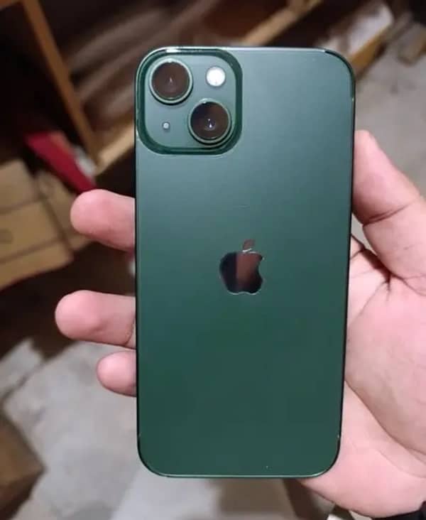 iPhone 13 128gb factory locked jv green color 0