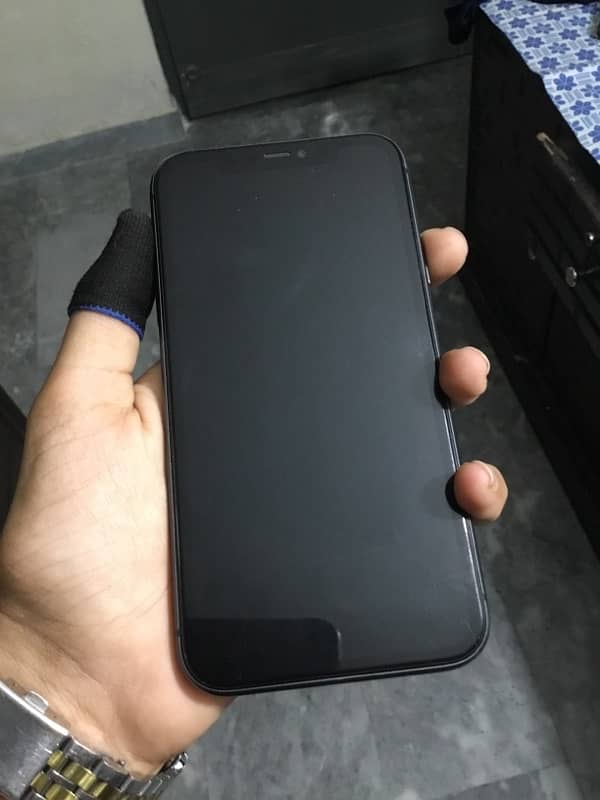 Iphone 11 Non-Pta 1