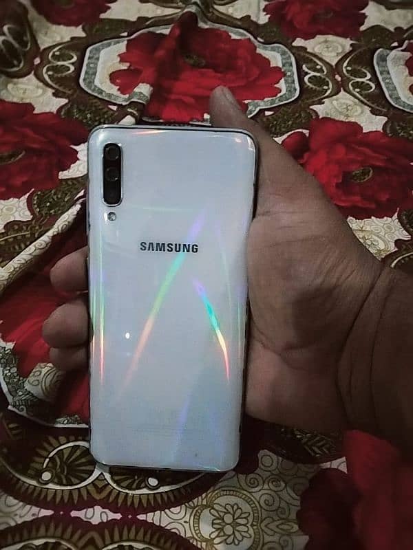 Samsung a70 for sale 5