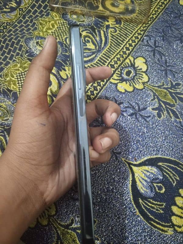 Infinix hot 40 for sale 4