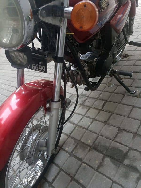 Honda 100 Prider 4