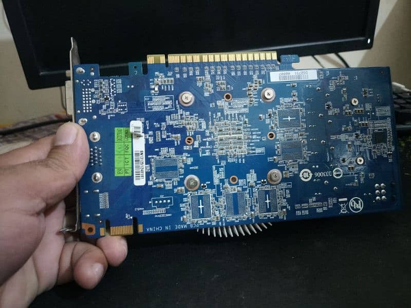 GIGABYTE Graphic Card best condition 3