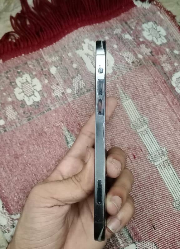 iphone 12Pro 512GB for urgent sale 3