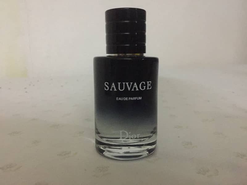 SAUVAGE  EAUDE PARFUM     DIOR 4