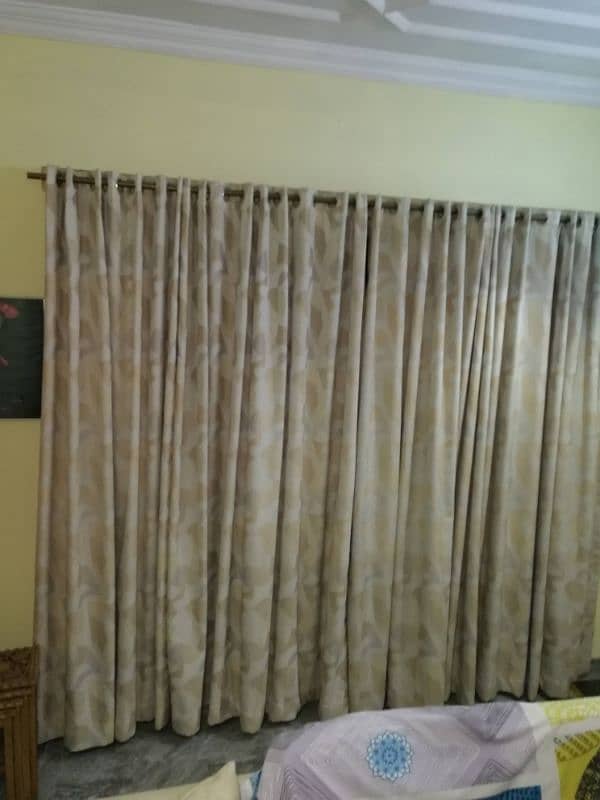 Curtain for sale 0