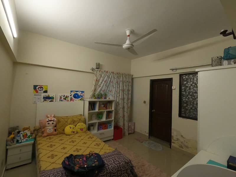 FLAT FOR SALE SAFARI ENCLAVE 15