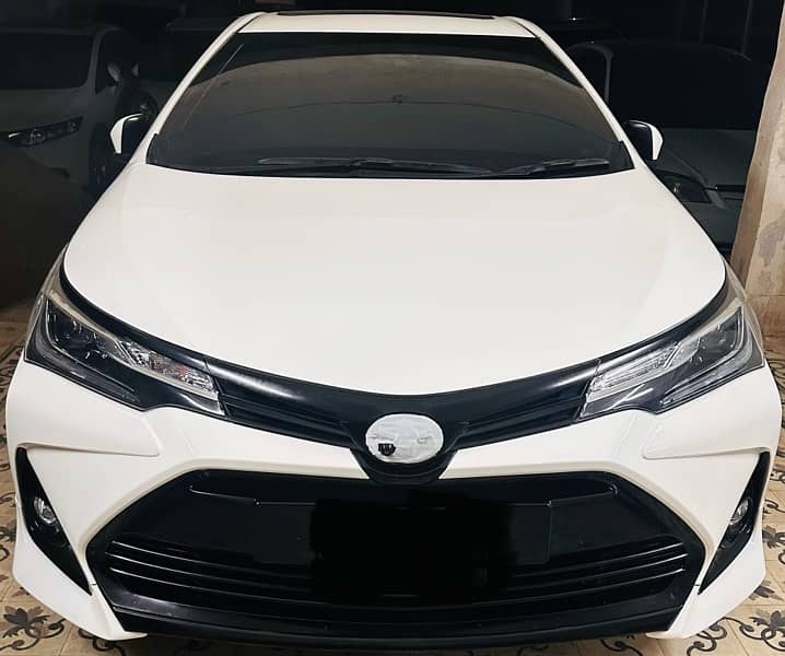 TOYOTA GRANDE 2022 MODEL WHITE WITH BLACK INTERIOR 35kMILLEAGE SPAREUN 3