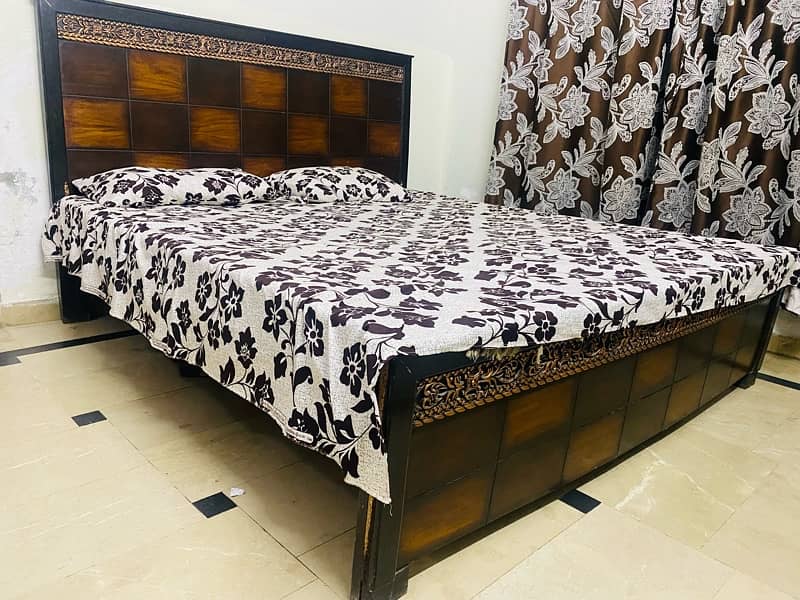 bed with spring mattress for sale 3