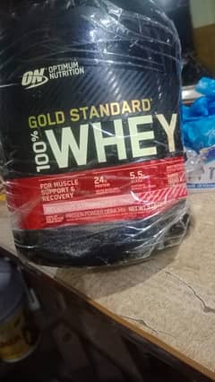 whey protien 2.5 kg  imported from dubia