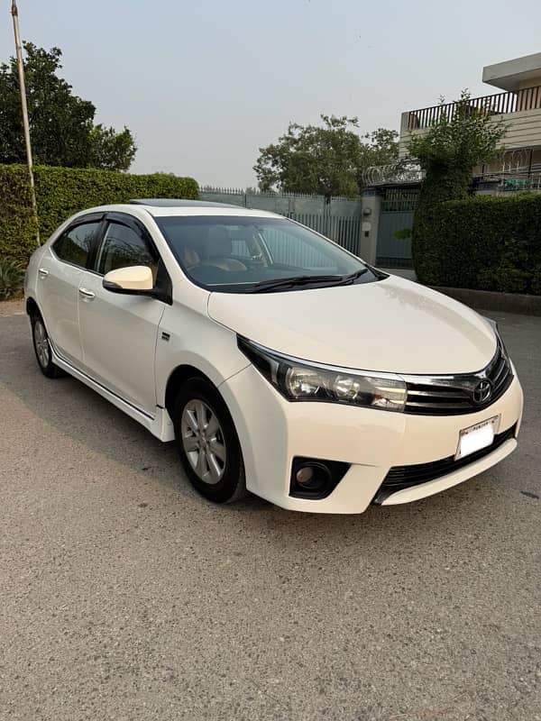 Toyota Altis Grande 2014 0